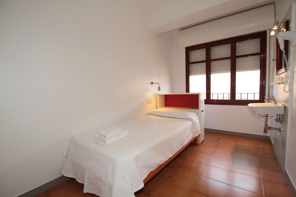 Hostal Ripoll Ibiza Zewnętrze zdjęcie